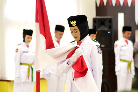 CINTA TANAH AIR