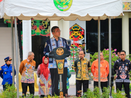 TINGKATKAN PELAYANAN PUBLIK