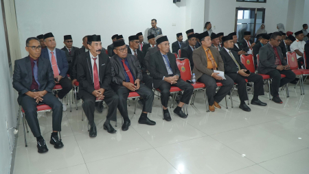 RAPAT PARIPURNA KE-3 DPRD KOTA TIDORE