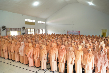 PENGUKUHAN KETUA DAN PENGURUS DWP TIDORE