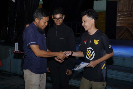 PEMENANG LOMBA MOBILE LEGEND