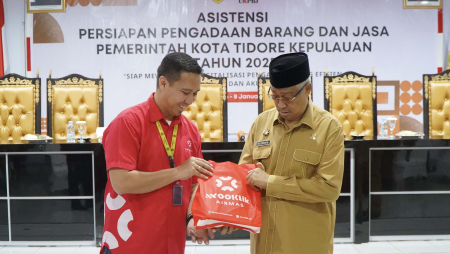 PENYERAHAN PLAKAT