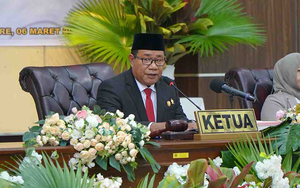 PARIPURNA KE-8 MASA PERSIDANGAN II 2025