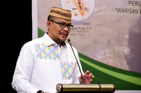 PERUMUSAN PEDOMAN ADAT GORONTALO