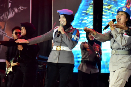 GRUP MUSIK POLWAN