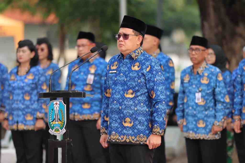 ZIARAH DAN TABUR BUNGA HUT KORPRI