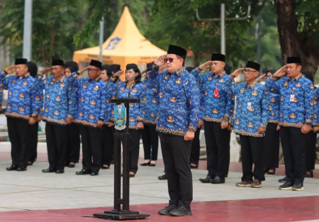 ZIARAH DAN TABUR BUNGA HUT KORPRI