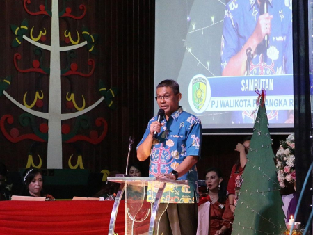 PERAYAAN NATAL PEMKO PALANGKA RAYA 