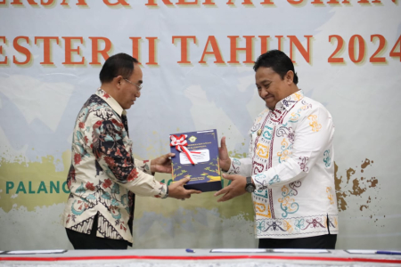 PENYERAHAN LHP KINERJA DAN KEPATUHAN