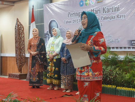 FASHION SHOW HARI KARTINI