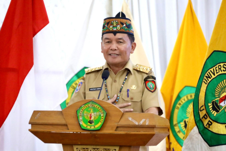 WISUDA UNIVERSITAS PALANGKA RAYA