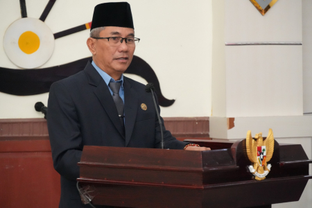 DUKUNG PEMERINTAH DAN PELAYANAN PUBLIK