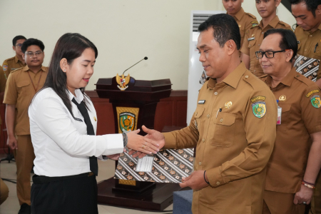SERAHKAN SK PENGANGKATAN PNS DAN PPPK