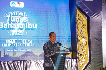 FESTIVAL TUNAS BAHASA IBU KALTENG