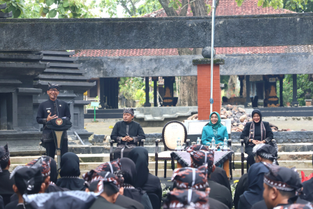 TINGKATKAN PROFESIONALISME ASN