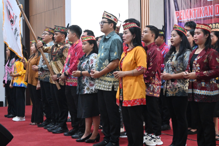 PELANTIKAN DEKORWIL PUSKOR HINDUNESIA KALTENG
