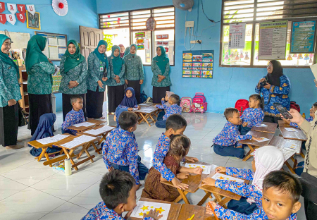 TP PKK KUNJUNGI TK SEMBUNGLOR