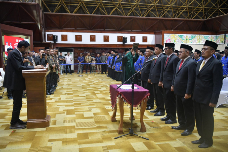 GUBERNUR ACEH LANTIK PEJABAT BARU