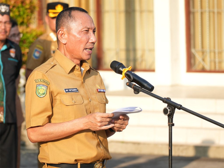 BANGUN KARAKTER GENERASI MUDA BERINTEGRITAS