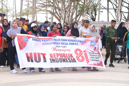 JALAN SANTAI SEMARAK HUT RI