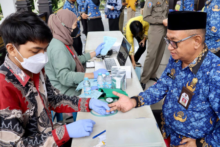 CEK GOLONGAN DARAH
