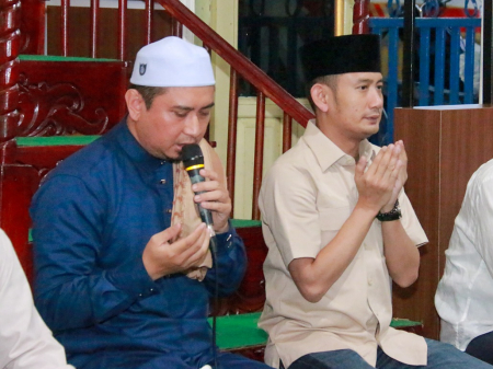 BUKA PUASA BERSAMA WARGA TERDAMPAK BANJIR