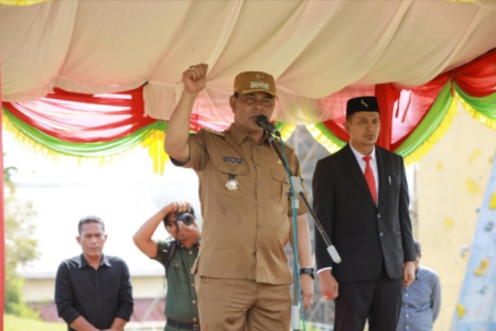 MENGALANG PERSATUAN DALAM PEMBANGUNAN