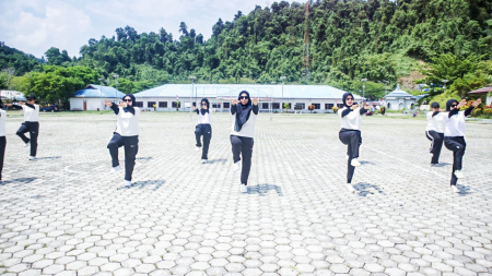 LOMBA SKJ  HUT KAB RAJA AMPAT