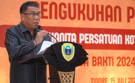 PELANTIKAN KETUA DAN PENGURUS DWP KOTA TIDORE