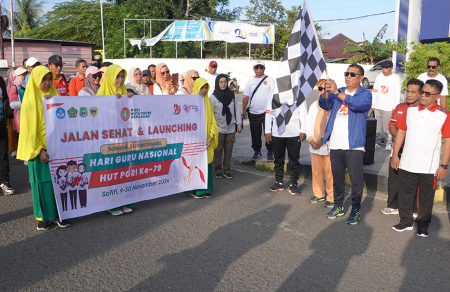 LEPAS PESERTA JALAN SANTAI