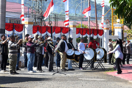 LATIHAN KORPS MUSIK