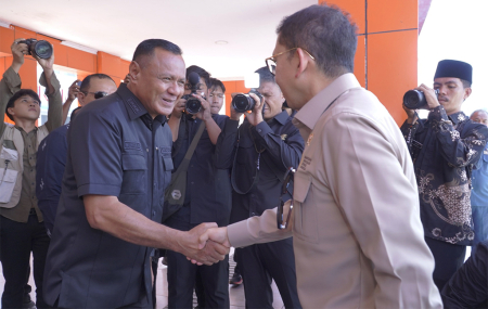 KUNJUNGAN MENTERI KEBUDAYAAN DI TIDORE