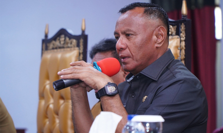 EVALUASI PEMBAGIAN BAHAN POKOK GRATIS