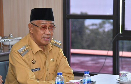PELAYANAN KEPADA MASYARAKAT