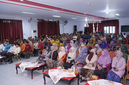 RAPAT EVALUASI KINERJA 