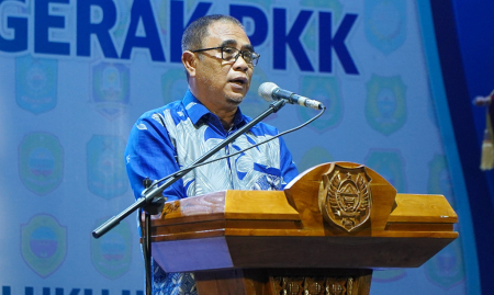 KELUARGA SEBAGAI PONDASI UTAMA