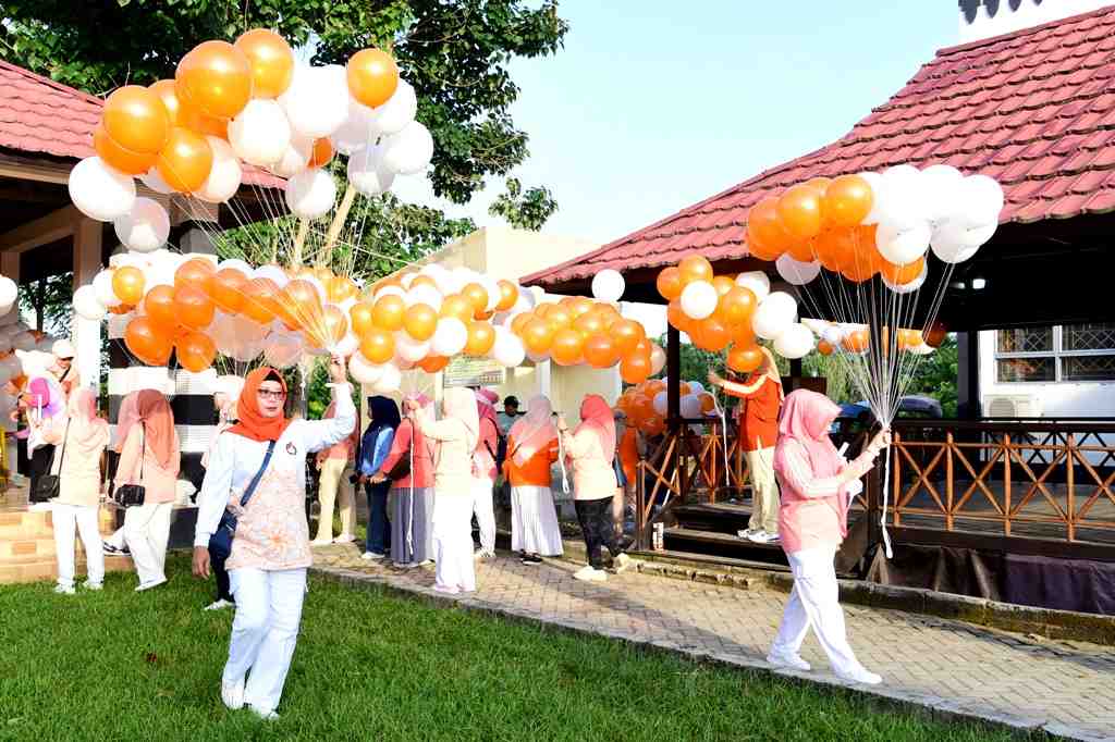 PENCANANGAN HUT DWP MERIAH