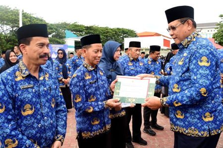 PENGHARGAAN INOVATOR TERBAIK