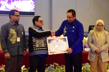 PENGHARGAAN TPID GORONTALO