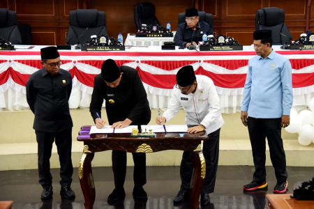 PERSETUJUAN PERUBAHAN APBD