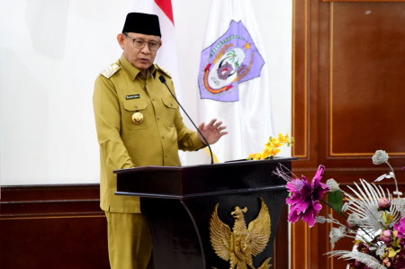 PERTUMBUHAN EKONOMI GORONTALO