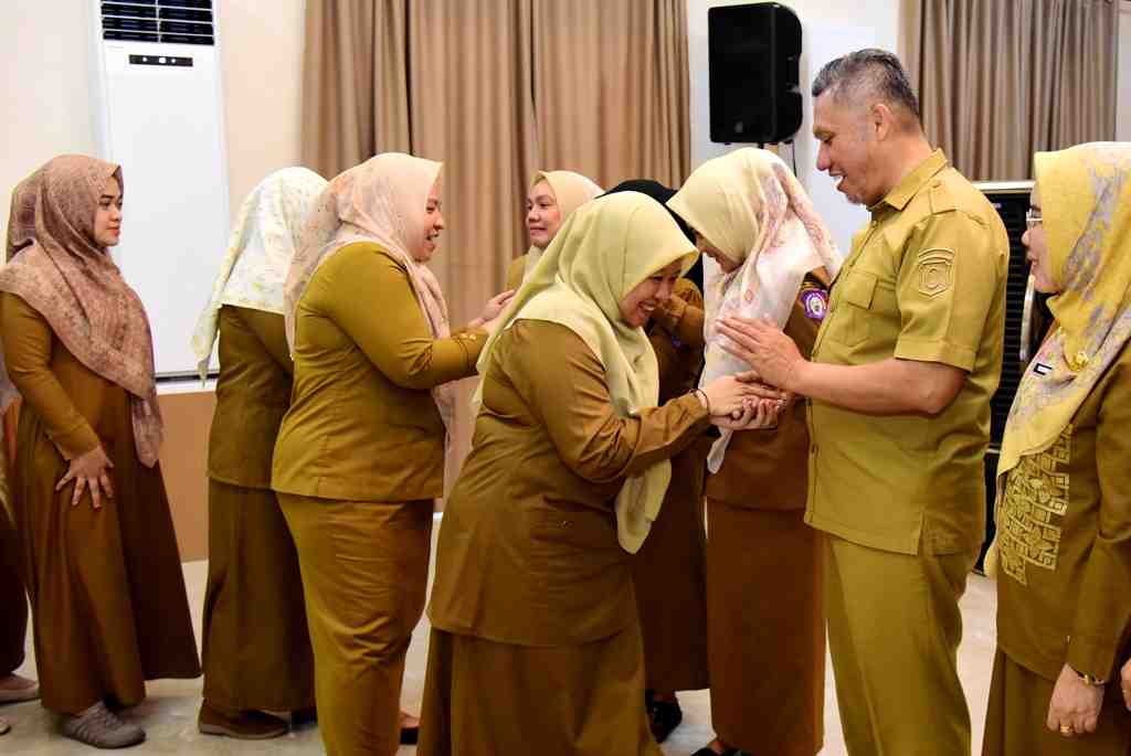 PISAH SAMBUT KADIS KOMINFOTIK GORONTALO