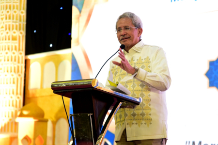 RANGKUL PERBEDAAN POLITIK