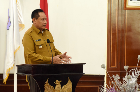 RAPAT PARIPURNA DPRD PROVINSI GORONTALO