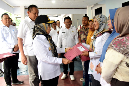 SERTIFIKAT TANAH WARGA TRANSMIGRASI