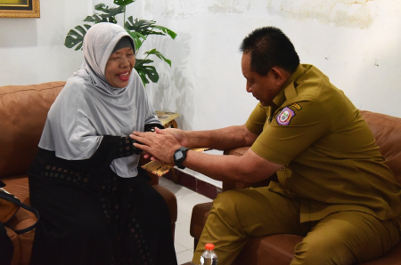 TALI ASIH UNTUK GURU