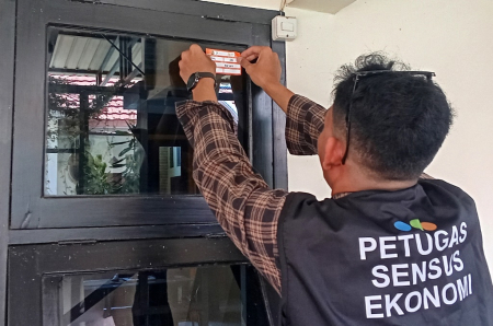 TEMPEL STIKER SENSUS EKONOMI