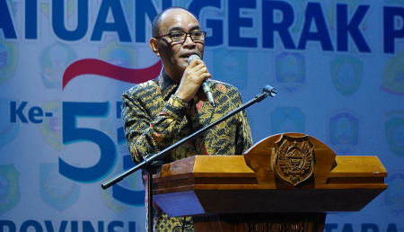 UPAYA MEMBANGUN KELUARGA