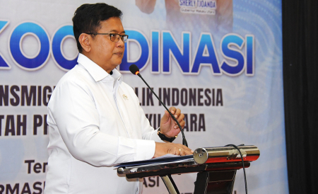 KOMITMEN BANGUN KAWASAN TRANSMIGRASI