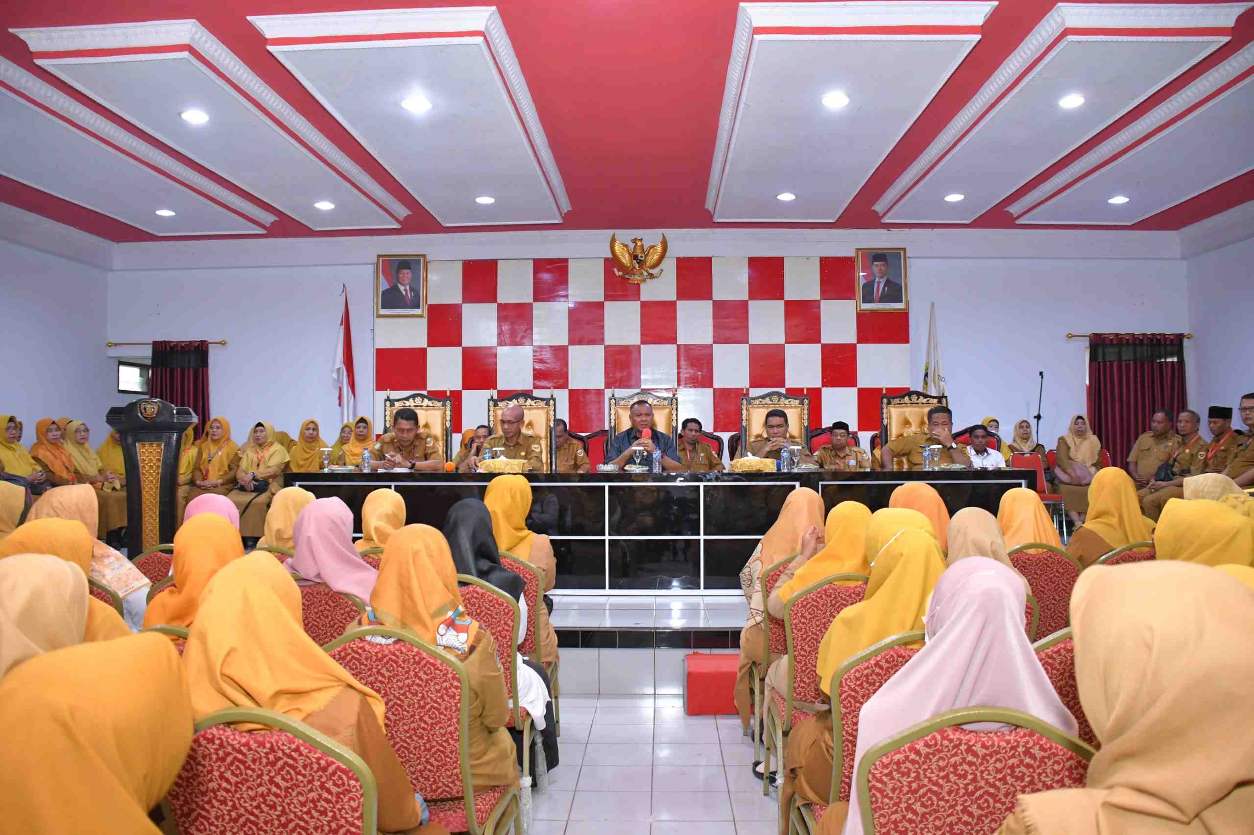 TERBAIK DALAM MOMENTUM POLITIK